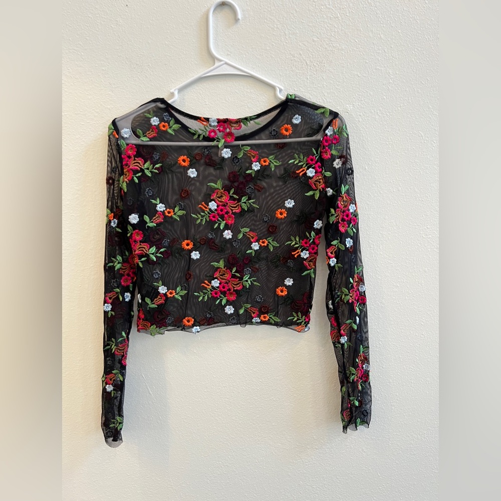 Urban Outfitters Floral Mesh Long Sleeve Crop Layering Top size S